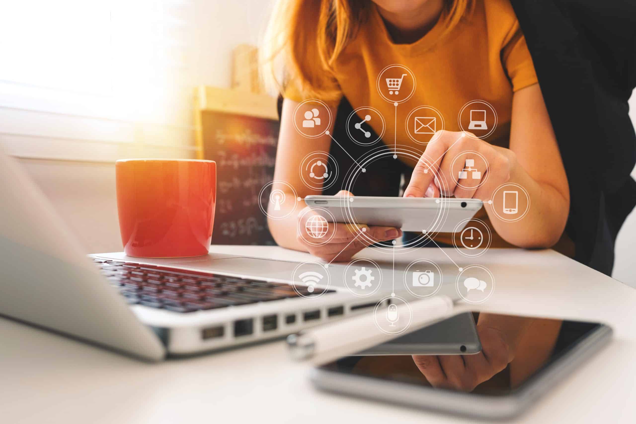 Retargeting travel loyalty member with omnichannel experience